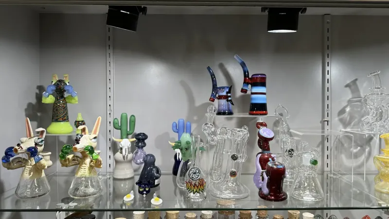 kangaroo glass art