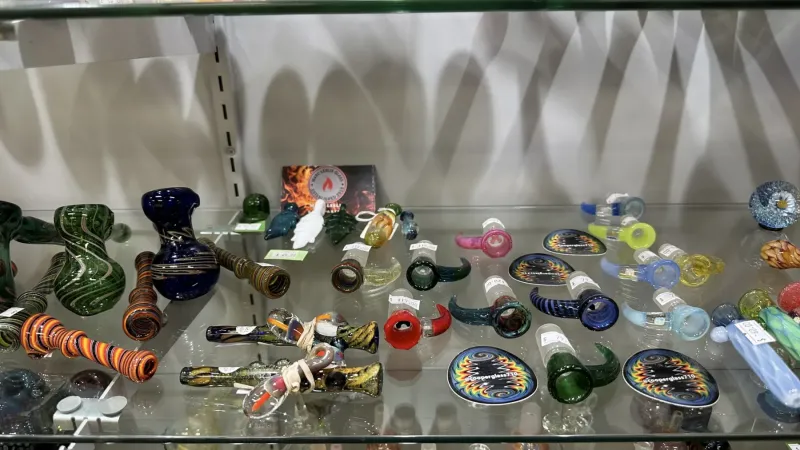 glass smoking accessories in Tucson