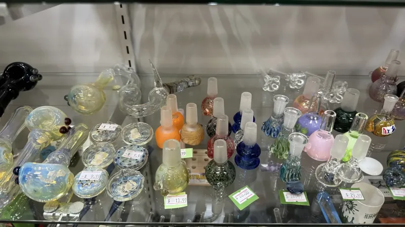 tucson smoke shop pipes