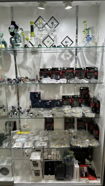 smoke shop accessories